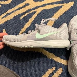 Nike Flex Trainer 8 Shoes (NWOT)